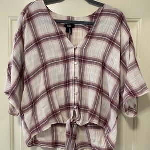 Paige top/blouse. Size L. Never worn.